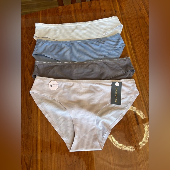 Danskin Intimates  Soft No show Panties set, Size : L - Picture 1 of 5